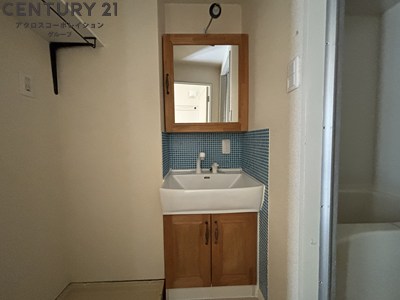 洗面設備　独立洗面化粧台付きでおすすめです！