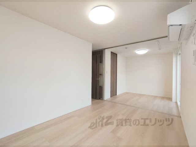 居室・リビング　リビング