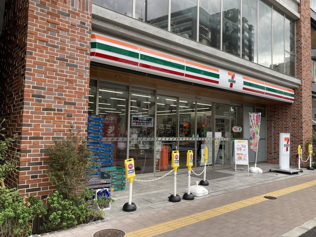 コンビニ　セブンイレブン葛西駅前店（コンビニ）まで440m