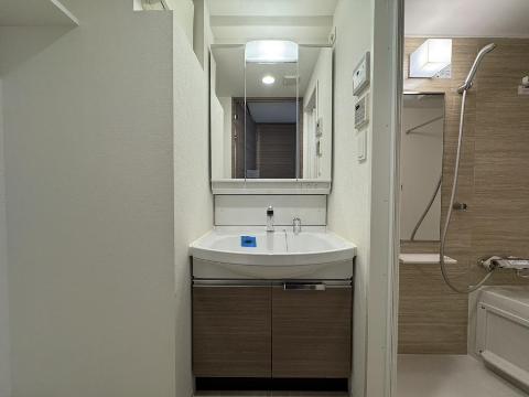 洗面設備　洗髪洗面化粧台