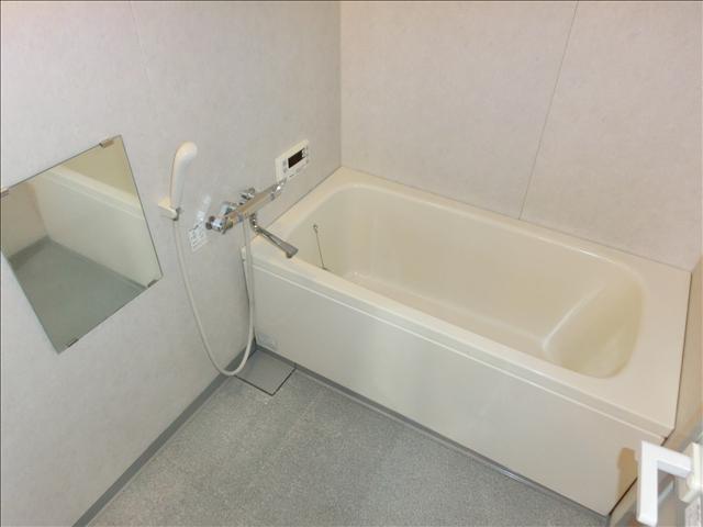 バス・シャワールーム　一日の疲れを癒すお風呂。