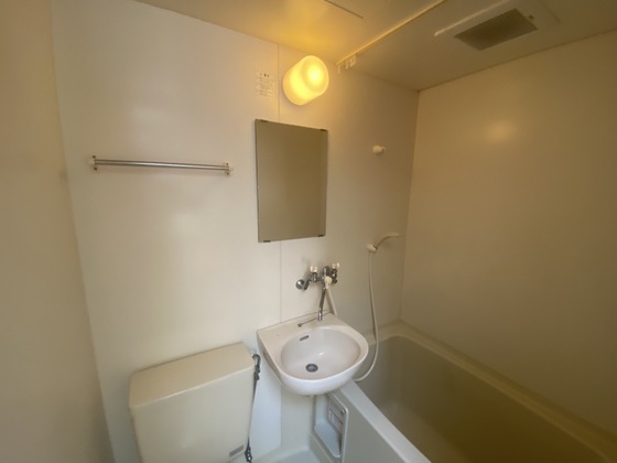 洗面設備　※別部屋の写真です