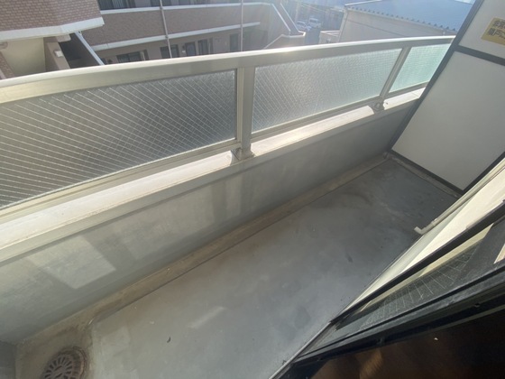 バルコニー　※別部屋の写真です