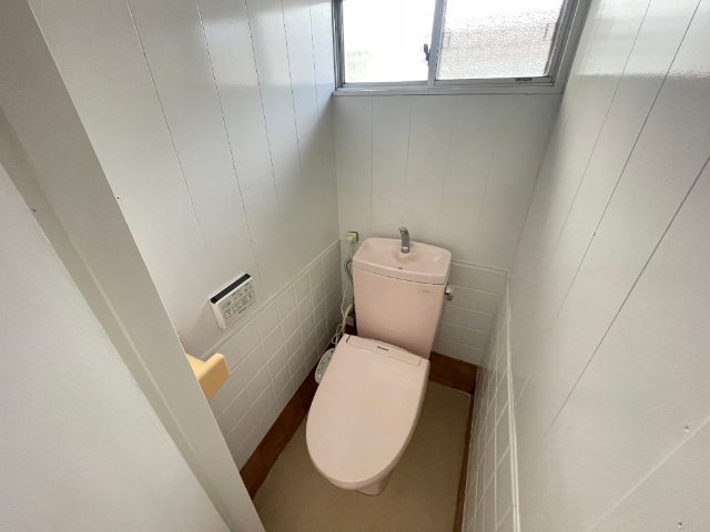 トイレ　※ウォッシュレットは残置物です