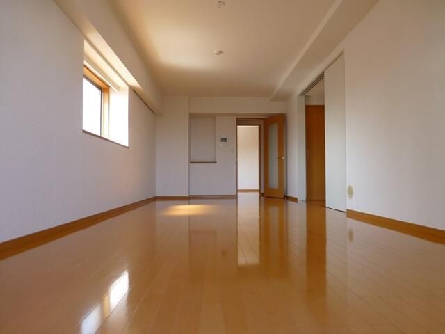 居室・リビング　別タイプ部屋　参考写真です