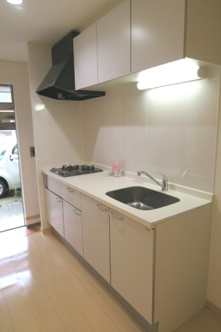 キッチン　広ーいシステムキッチン♪