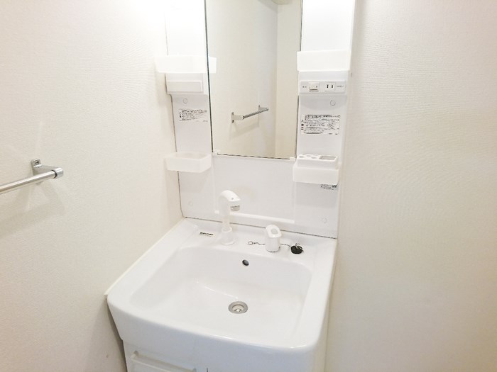 洗面設備　忙しい朝にも嬉しいシャワードレッサー