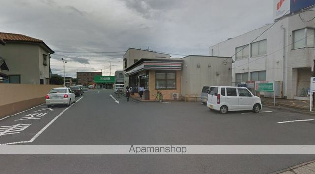 コンビニ　セブンイレブン（コンビニ）まで430m