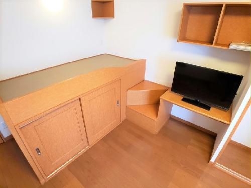 その他設備　備付ベット完備　大型収納付き