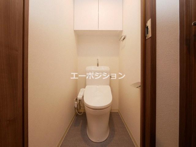 トイレ　スプランディッド難波WEST