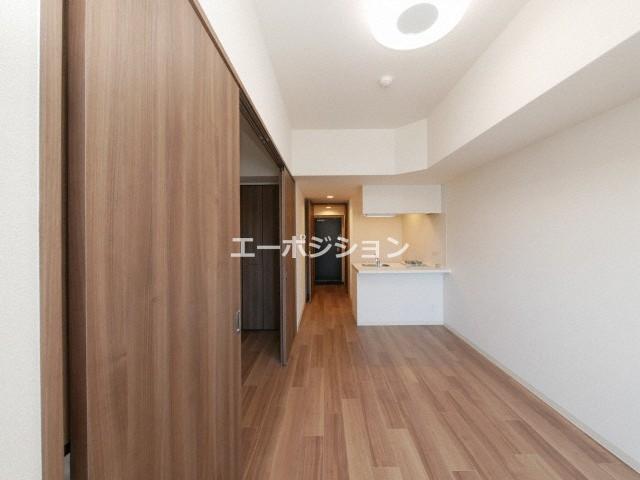 居室・リビング　スプランディッド難波WEST