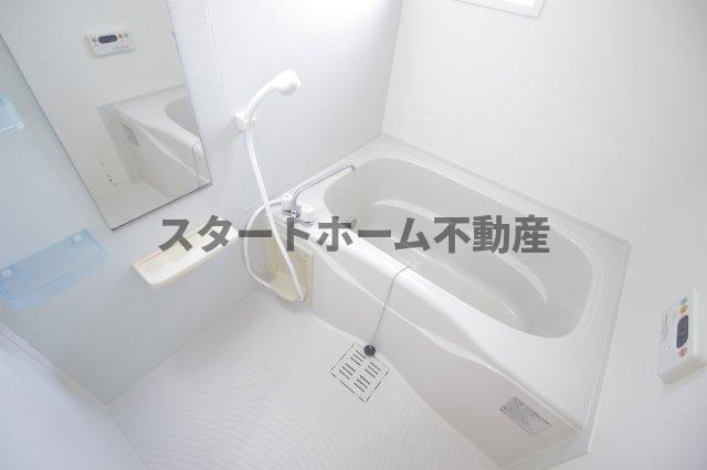 バス・シャワールーム　日々の疲れを癒すお風呂付です