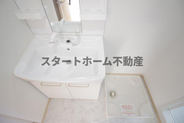 洗面設備　忙しい朝には欠かせない洗面所です