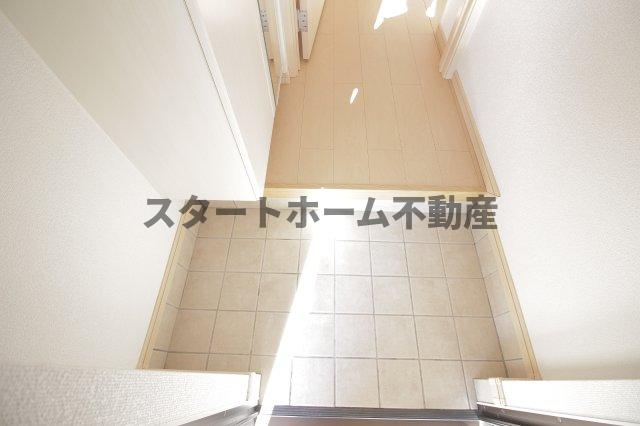 玄関　落ち着いた玄関です