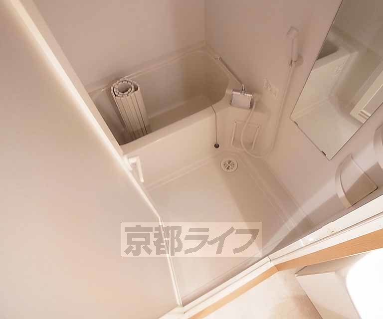 バス・シャワールーム　ゆったりセパレート。