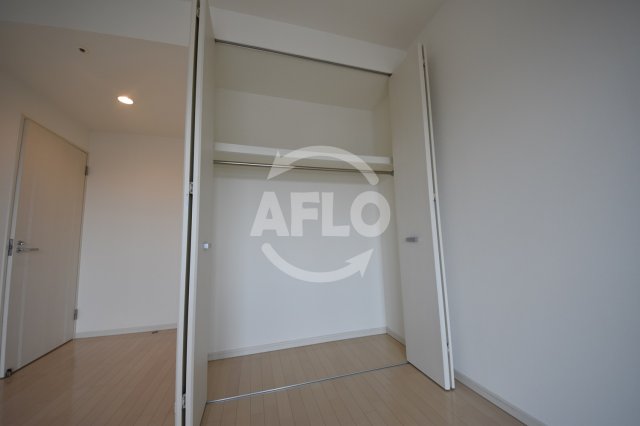 収納　クロスレジデンス大阪新町　クローゼット