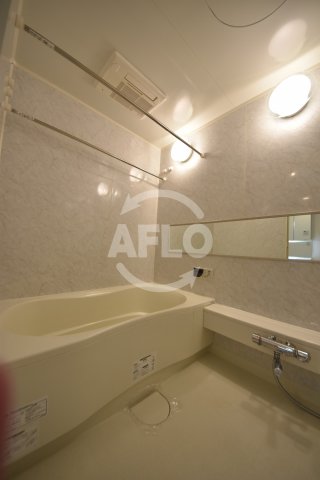 バス・シャワールーム　クロスレジデンス大阪新町 　浴室