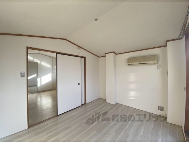 居室・リビング　洋室