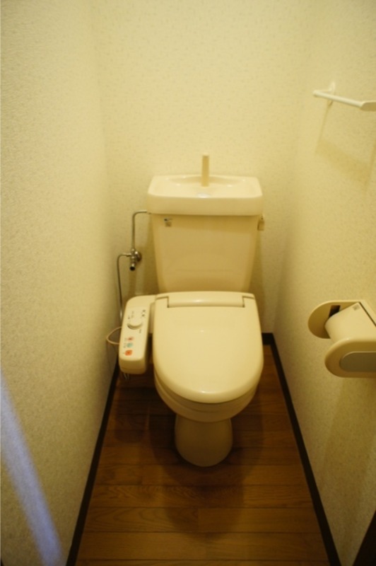 トイレ　図面と現状に相違がある場合には現状を優先