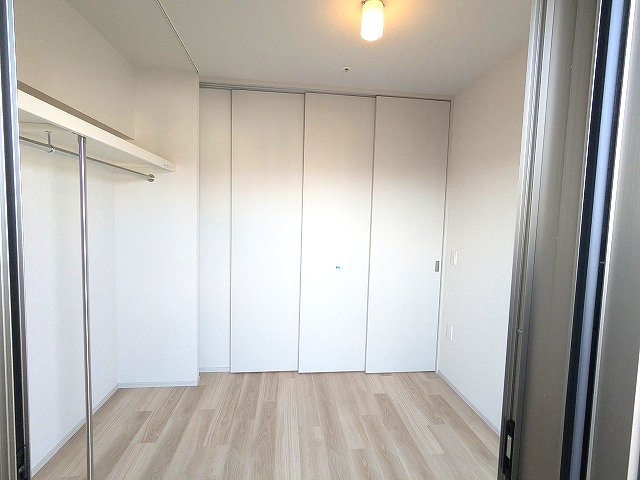 その他共有部分　形の良い洋室です