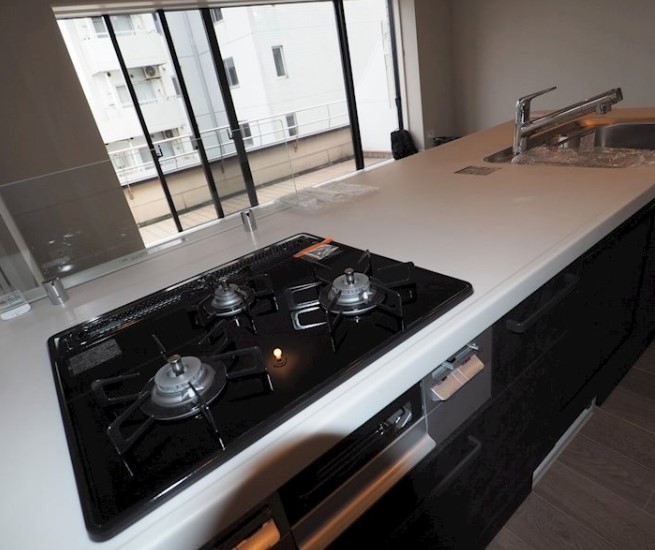 キッチン　※こちらのお写真は他部屋になり参考写真です