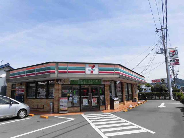 コンビニ　セブンイレブン清水町中徳倉店（コンビニ）まで617m