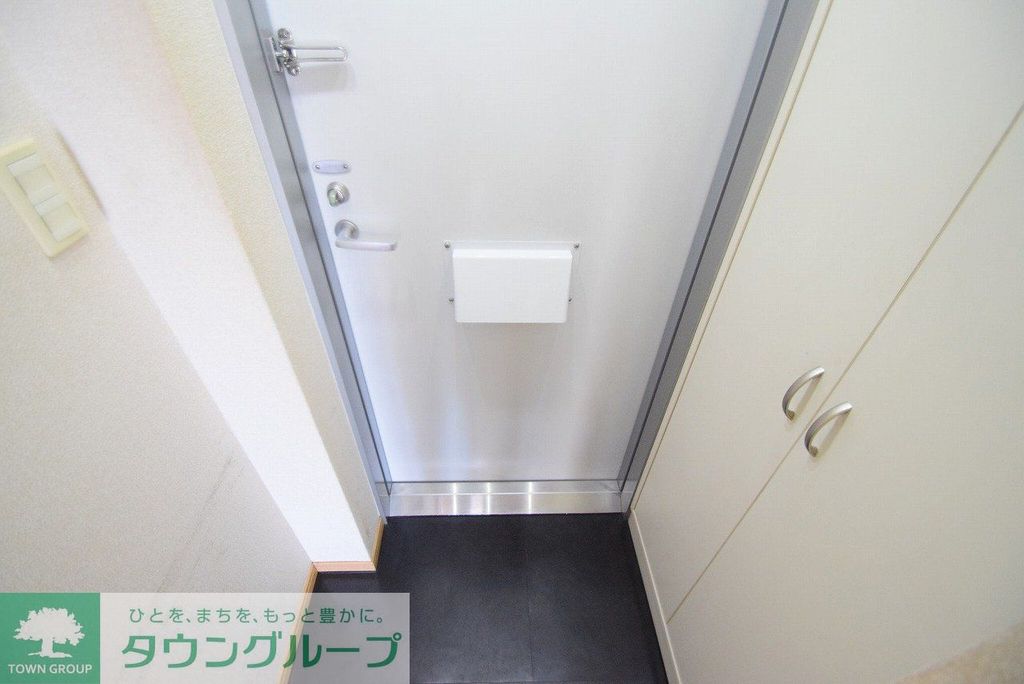 玄関　現況を優先