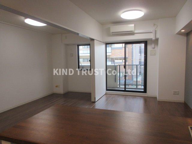 居室・リビング　ゆったりとした居間です