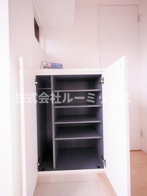 収納　現状優先です