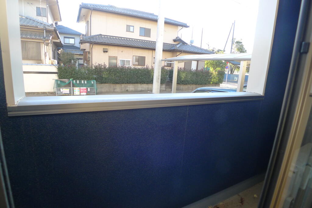 バルコニー　※別の部屋の写真になります