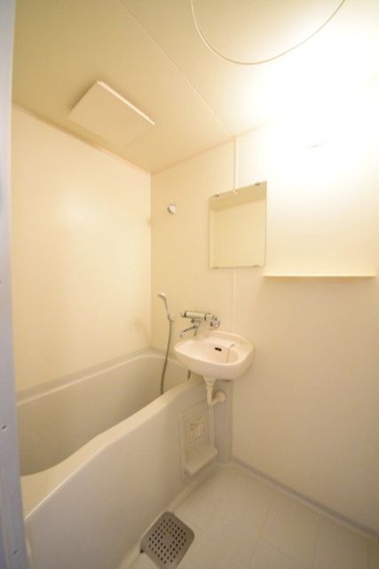 バス・シャワールーム　★★ゆったりバスルーム★★