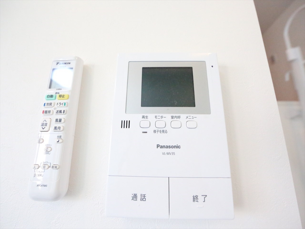 セキュリティ　TVモニター付インターホン完備