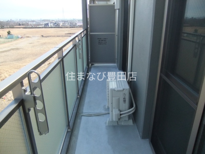 バルコニー　同型完成モデル