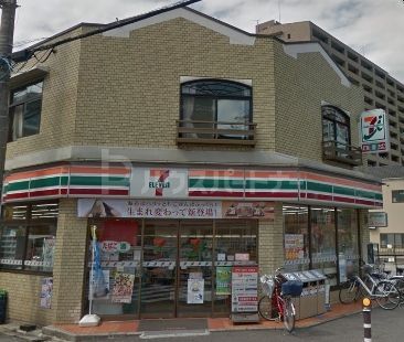 コンビニ　セブンイレブン幕張5丁目店（コンビニ）まで210m