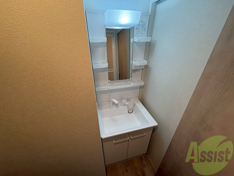 洗面設備　シャンプードレッサーで身支度もラクラクです！