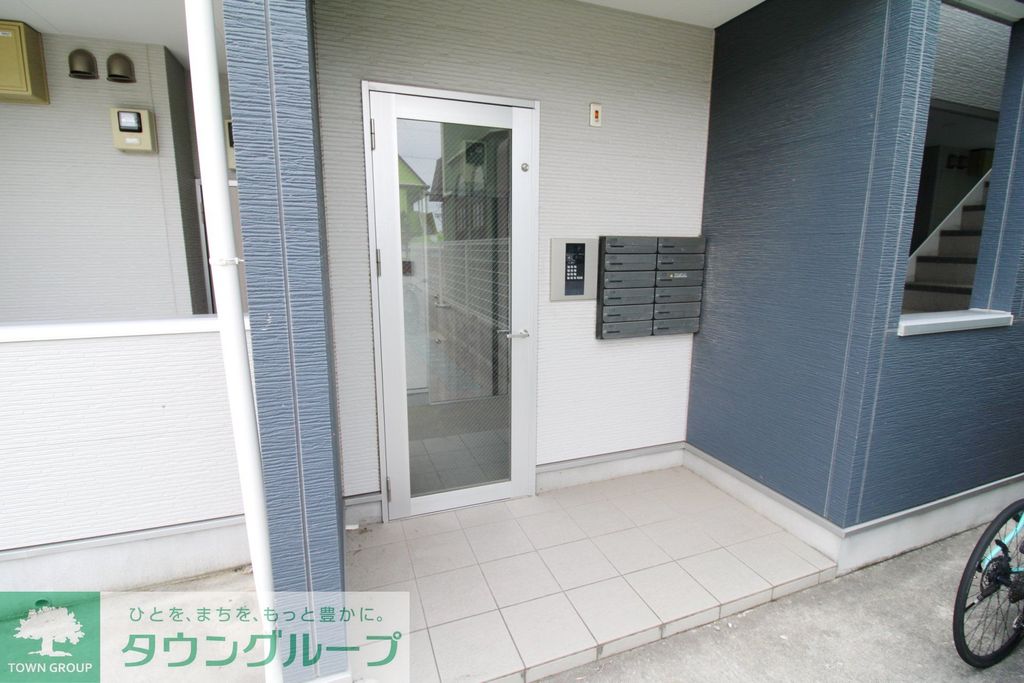 エントランス　エントランス