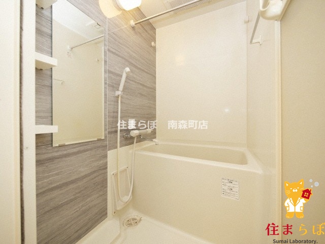 バス・シャワールーム　「見た目じゃなく、心に“しっくりくる”を大切に。」