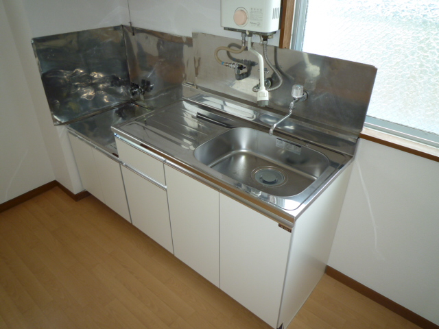 キッチン　窓付（換気良好）　2口コンロ設置可キッチン