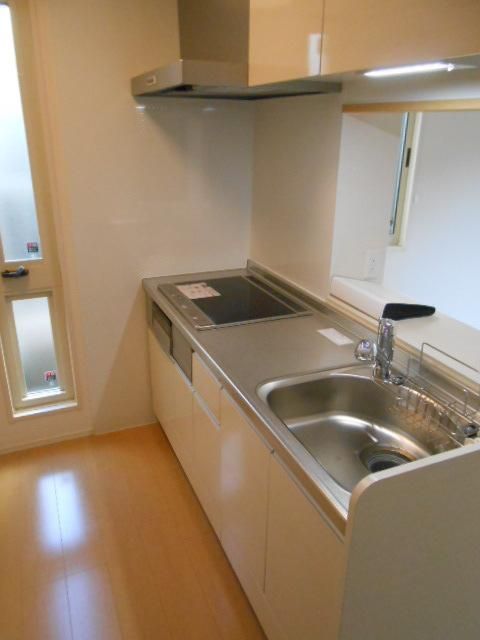 キッチン　★★カウンター付、ＩＨシステムキッチン★★