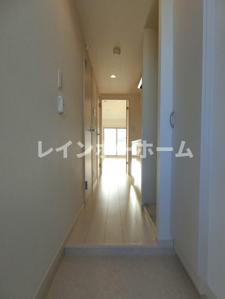 玄関　落ち着いた玄関です