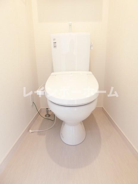 トイレ　シンプルで使いやすいトイレです