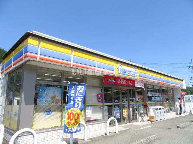 コンビニ　ミニストップ 和田山桑原店（コンビニ）まで1037m