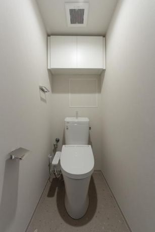 トイレ　コンパクトで使いやすいトイレです