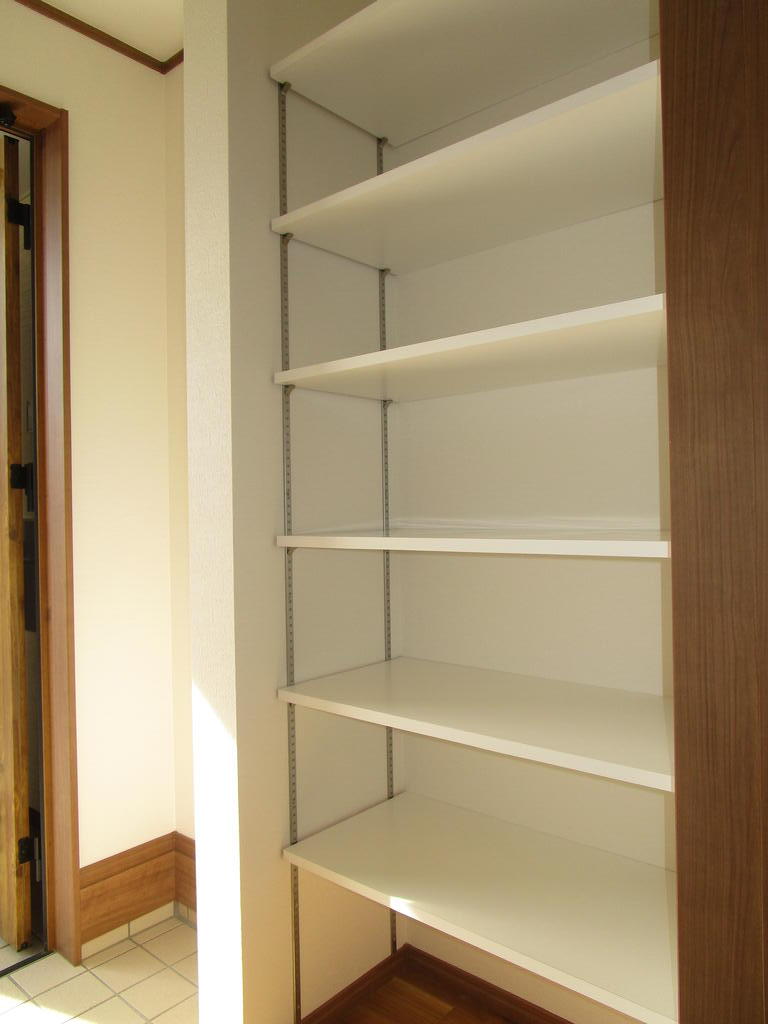 玄関　収納棚