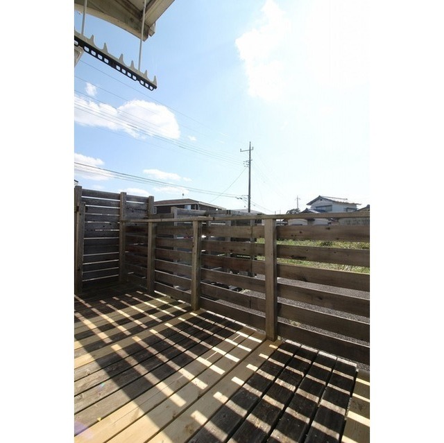 バルコニー　専用のウッドデッキ☆