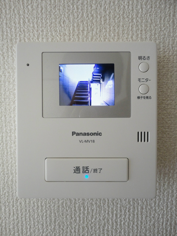 セキュリティ　モニター付きインターホン