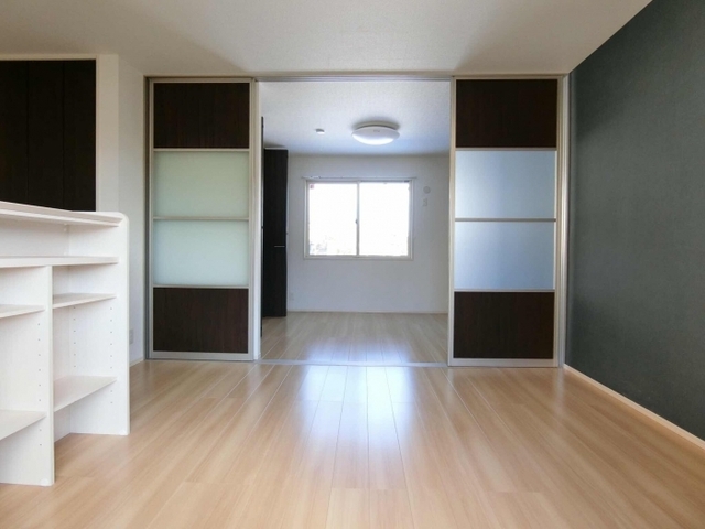 居室・リビング　リビング