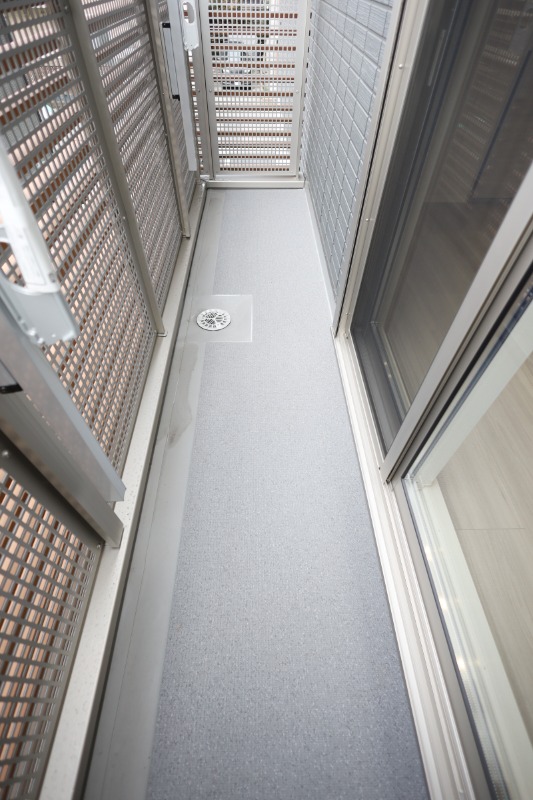 バルコニー　図面と現状に相違がある場合には現状を優先