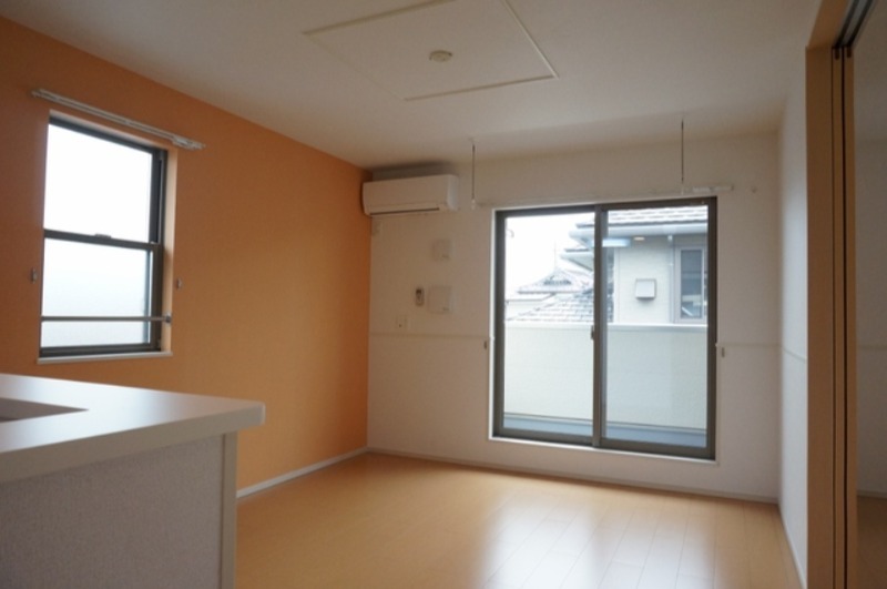 居室・リビング　図面と現状に相違がある場合には現状を優先