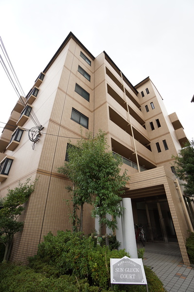 建物外観　オンライン内覧実施中